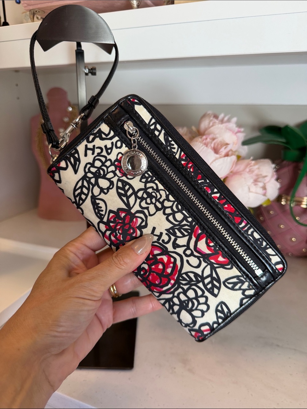 Coach Poppy Rose Floral zipper long wallet w wristlet strap- Black, White & Red